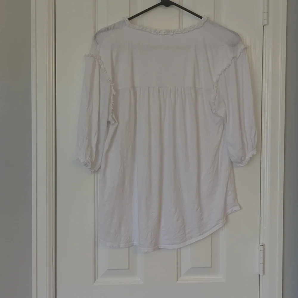 Goldie Lewinter Ruffle Top - Picture 5 of 8